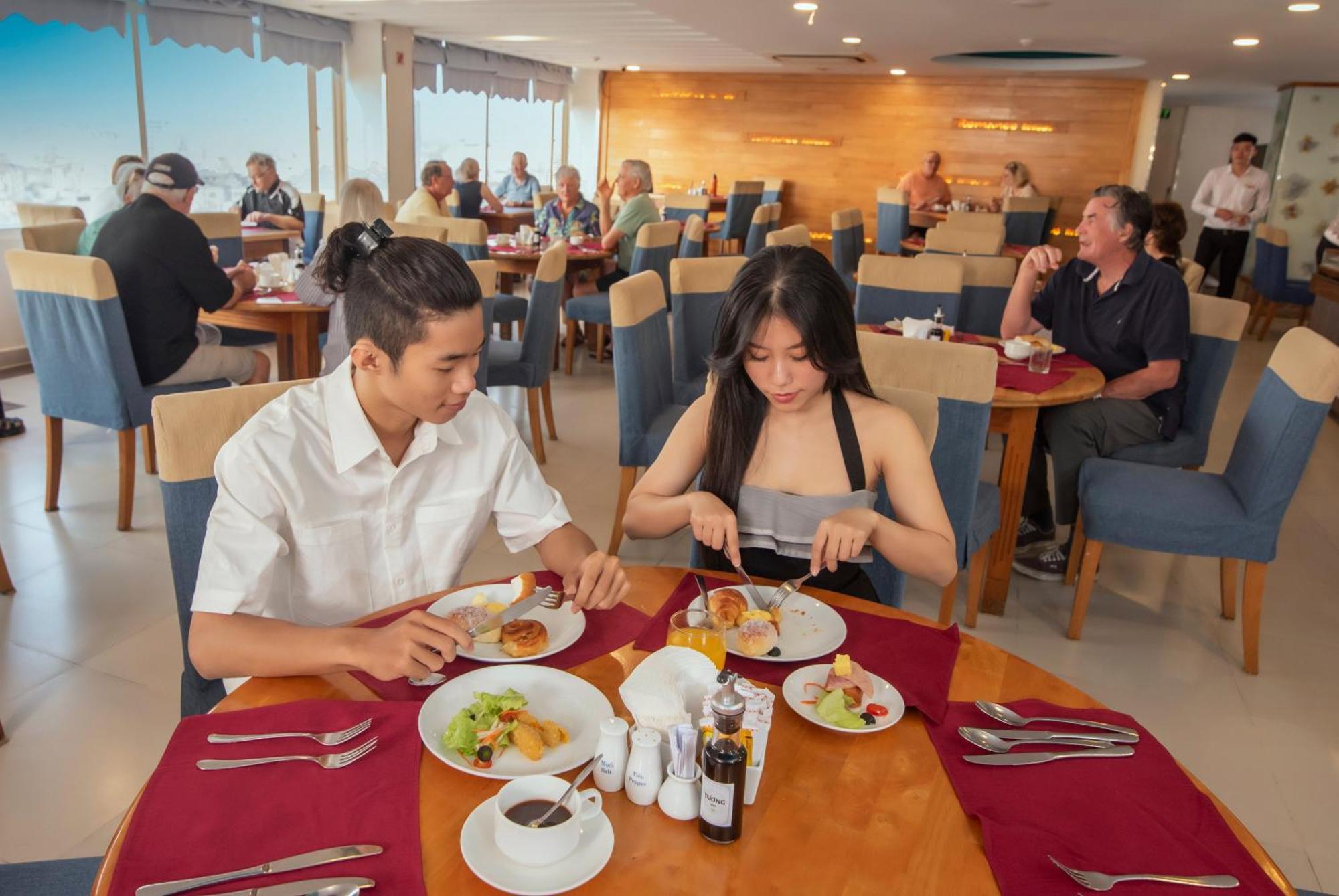 浪漫之旅酒店 顺化 外观 照片